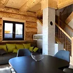 Naturstammhaus Und Zum Brockenbaecker Tanne