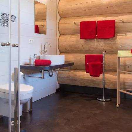 Naturstammhaus Und Zum Brockenbaecker Daire Tanne