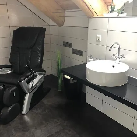 Naturstammhaus Und Zum Brockenbaecker Daire Tanne