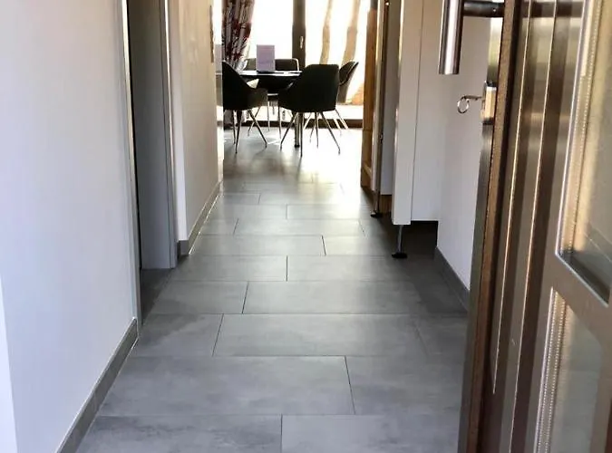 Naturstammhaus Und Zum Brockenbaecker Tanne