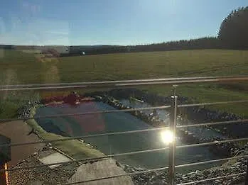 Naturstammhaus Und Zum Brockenbaecker *