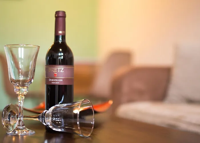 Naturstammhaus Und Zum Brockenbaecker *