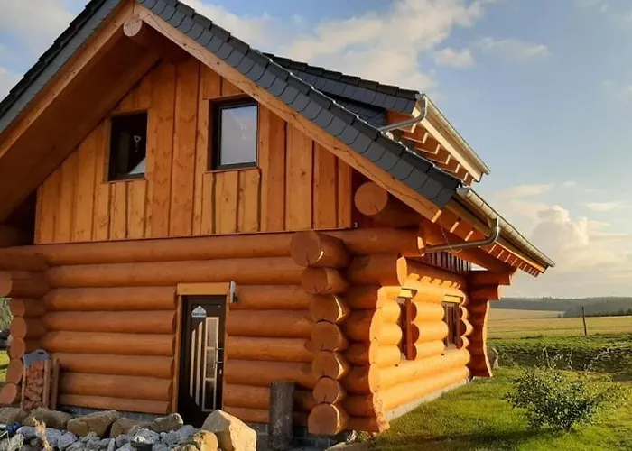 Naturstammhaus Und Zum Brockenbaecker * Tanne