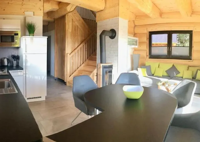 Naturstammhaus Und Zum Brockenbaecker Tanne